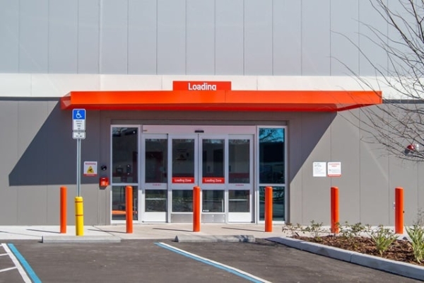 Facility photo: //images.sparefoot.com/medium/227036691343d99335d.jpg