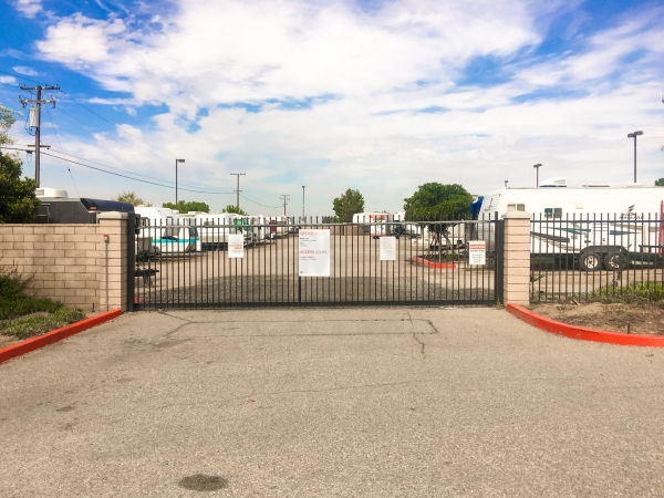 Storage Units at StorQuest - Moreno Valley/Spruce - 28720 Spruce Avenue