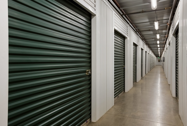 Facility photo: //images.sparefoot.com/medium/22711464e7da29da33d.jpg