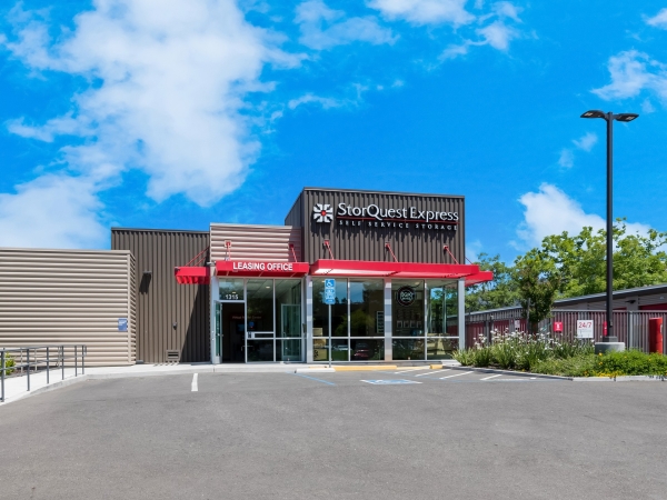 Storage Units at StorQuest Express - Sacramento / National - 1315 National Drive