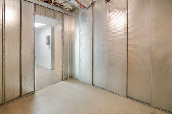 Storage Units at StorQuest - Dallas / Denton - 10333 Denton Drive