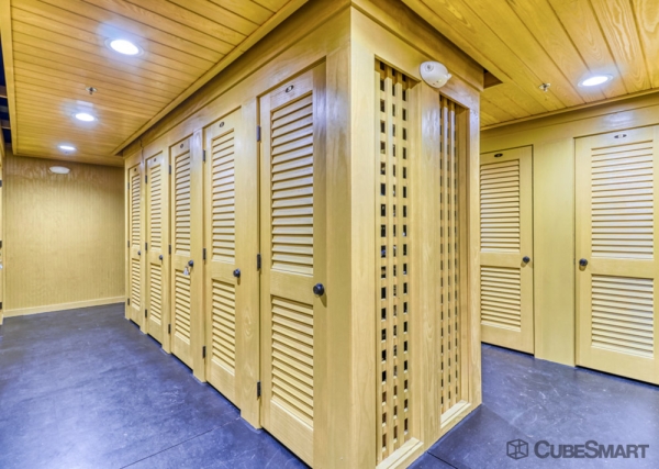 Storage Units at CubeSmart Self Storage - 2500 Campbell Road - 2500 Campbell Road