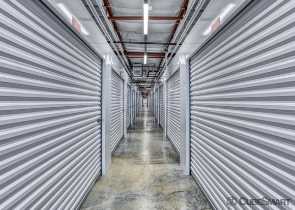 Storage Units at CubeSmart Self Storage - TX Conroe League Line Rd - 1420 League Line Road