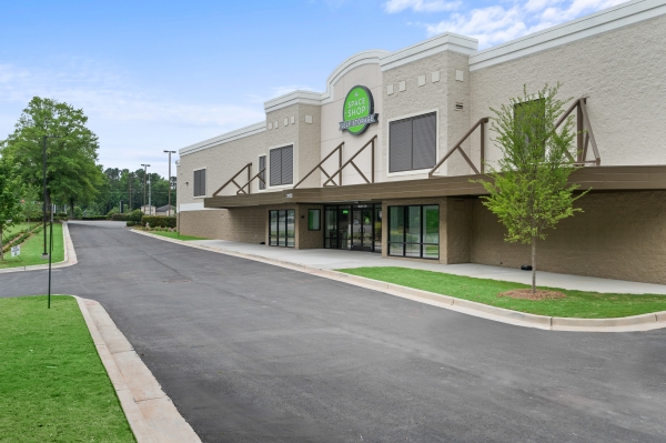 Storage Units at Space Shop Self Storage - Gordy Parkway - 2925 West Frank Gordy Parkway