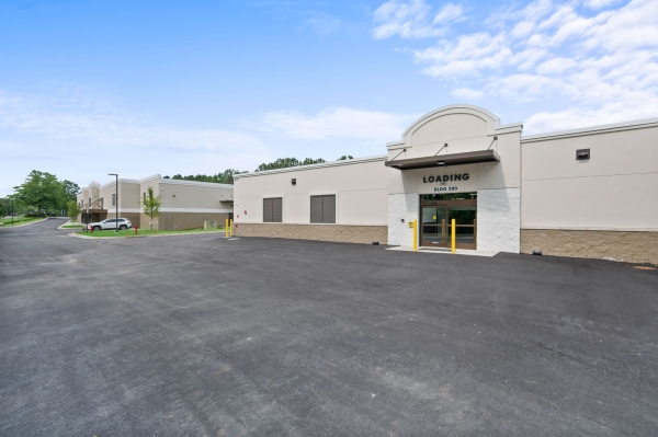 Storage Units at Space Shop Self Storage - Gordy Parkway - 2925 West Frank Gordy Parkway