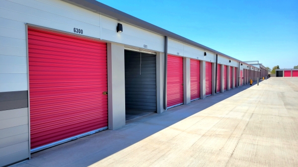 Storage Units at Pink Door Storage & RV - Gilbert - 4560 East Orchid Lane