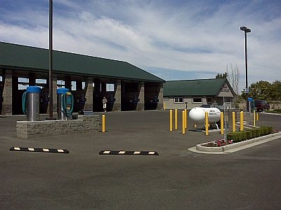 Facility photo: //images.sparefoot.com/medium/22754063d43fda27785.jpg