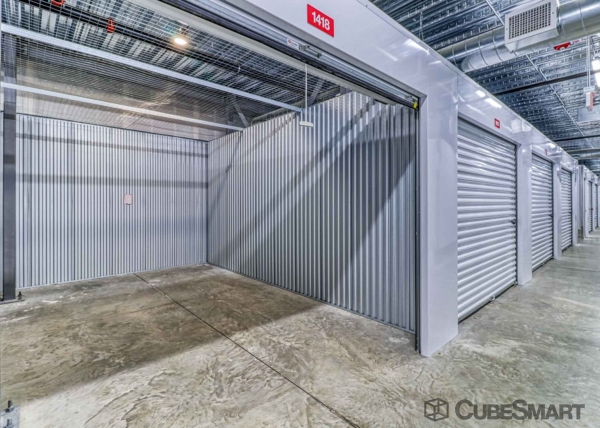 Facility photo: //images.sparefoot.com/medium/227552688db78e3fe69.jpg