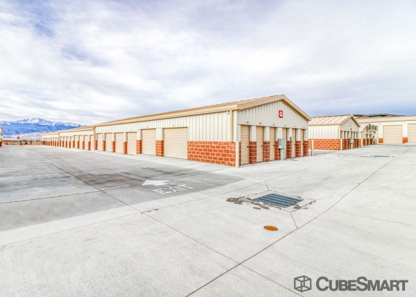 Facility photo: //images.sparefoot.com/medium/22759968944ef2ccf0c.jpg