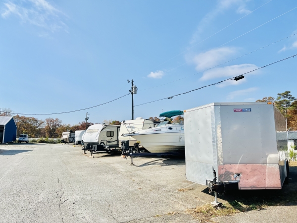 Storage Units at USA Storage Centers - Brown's Bridge - 4680 Browns Bridge Road