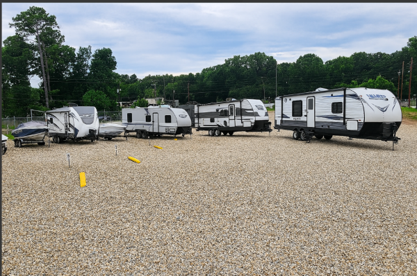 Facility photo: //images.sparefoot.com/medium/2277446893a2978e91e.png