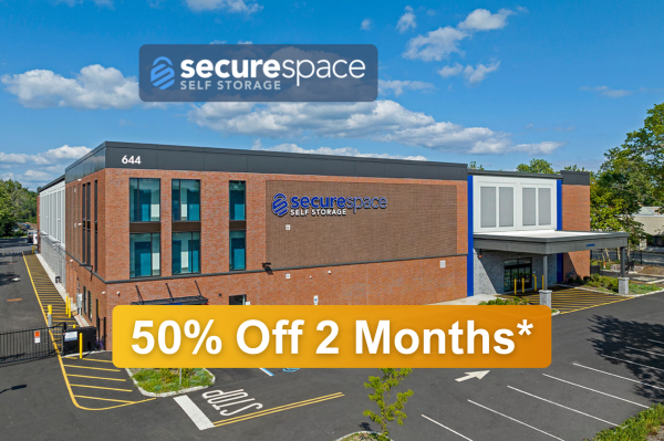 Facility photo: //images.sparefoot.com/medium/227766687a8f0789409.png