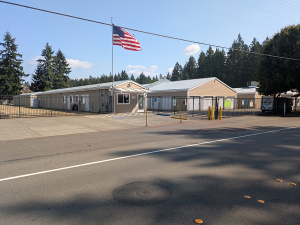 Facility photo: //images.sparefoot.com/medium/22793968c308b94bf00.jpg