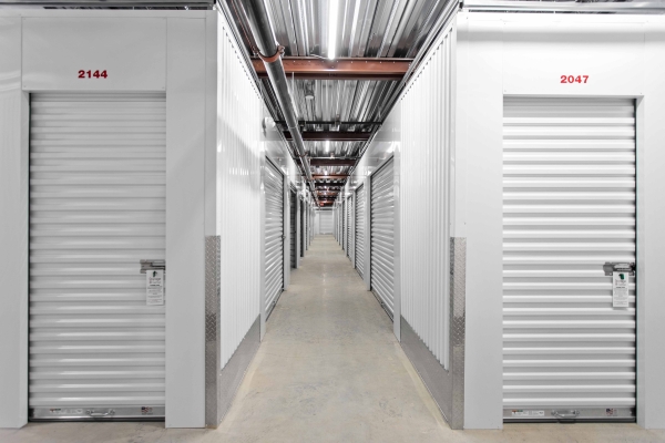 Facility photo: //images.sparefoot.com/medium/22796769125d546112f.jpg