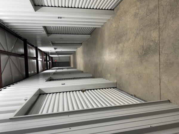 Facility photo: //images.sparefoot.com/medium/22801369e7c29be52a1.jpeg