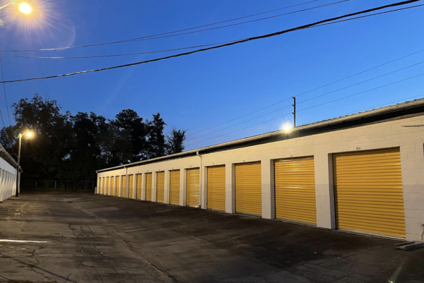 Storage Units at Gray Line Storage - Macon - 5410 Hawkinsville Rd