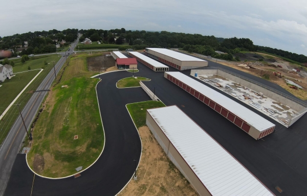 Facility photo: //images.sparefoot.com/medium/2280916504bd673c79c.jpeg