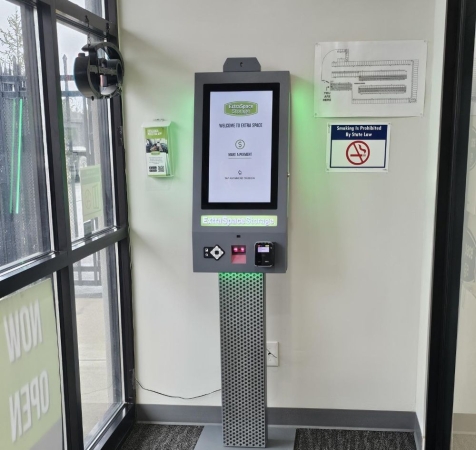 Facility photo: //images.sparefoot.com/medium/22832069be88b42a8d0.jpg