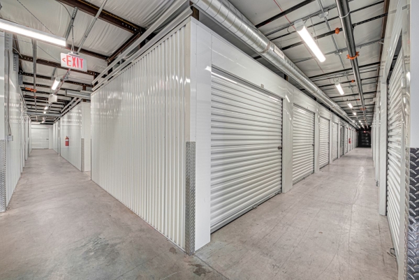 Storage Units at Extra Space Storage - 6003 - Indianapolis - 42nd St - 8840 42nd Street