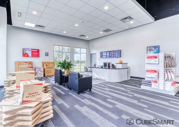 Facility photo: //images.sparefoot.com/medium/22846268835b503add1.jpg