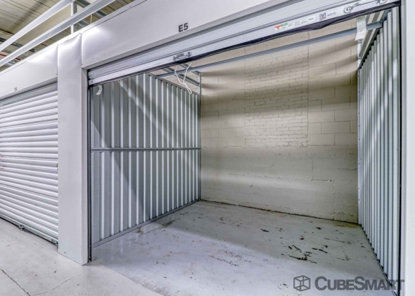 Storage Units at CubeSmart Self Storage - MI Kalamazoo Cobb Ave - 831 Cobb Avenue