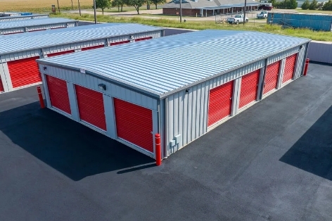 Facility photo: //images.sparefoot.com/medium/228638686ef27e33779.jpeg
