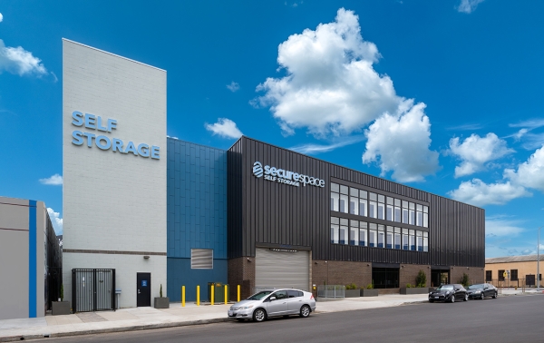 Facility photo: //images.sparefoot.com/medium/22871169331a861bb9f.jpg