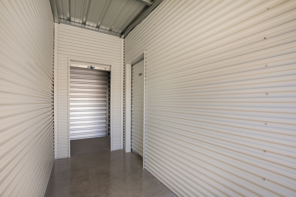 Facility photo: //images.sparefoot.com/medium/228820657b37aedaa79.jpg