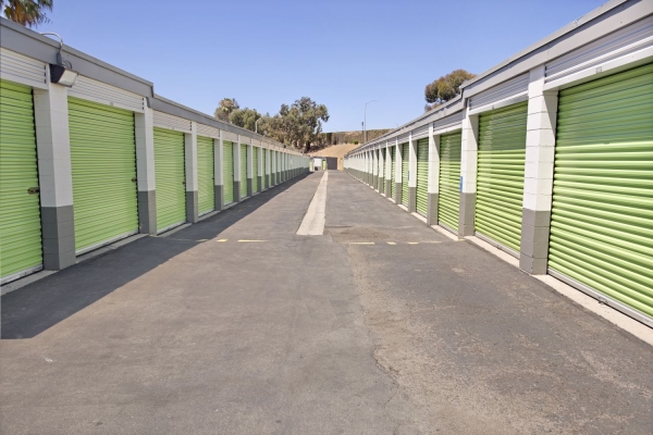 Facility photo: //images.sparefoot.com/medium/22892069942e19ba5b1.jpg