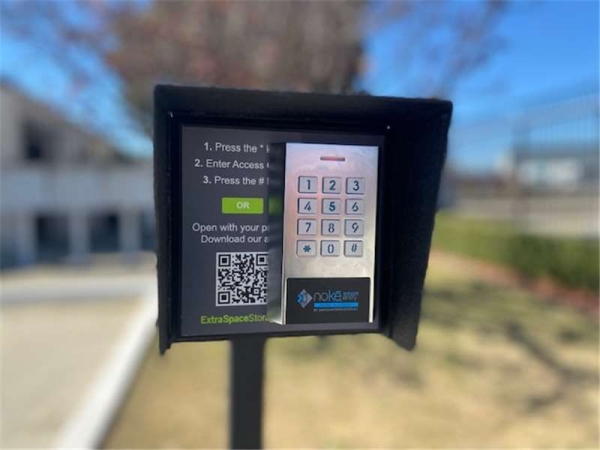 Facility photo: //images.sparefoot.com/medium/22892569942e342b0d2.jpg