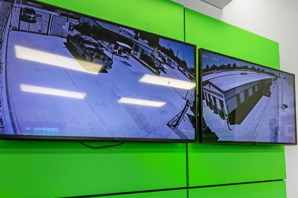 Facility photo: //images.sparefoot.com/medium/22892669942e222940a.jpg