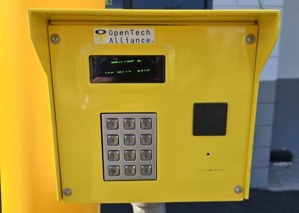 Facility photo: //images.sparefoot.com/medium/22895969943239bf19f.jpg