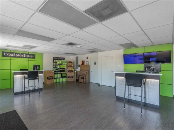 Storage Units at Extra Space Storage - 1317 - Orlando - LB McLeod Rd - 5592 L B Mcleod Road