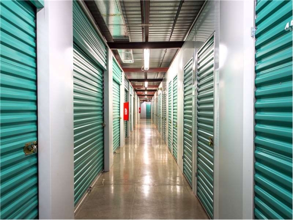 Storage Units at Extra Space Storage - 1313 - Alpharetta - Holcomb Bridge Rd - 2860 Holcomb Bridge Road
