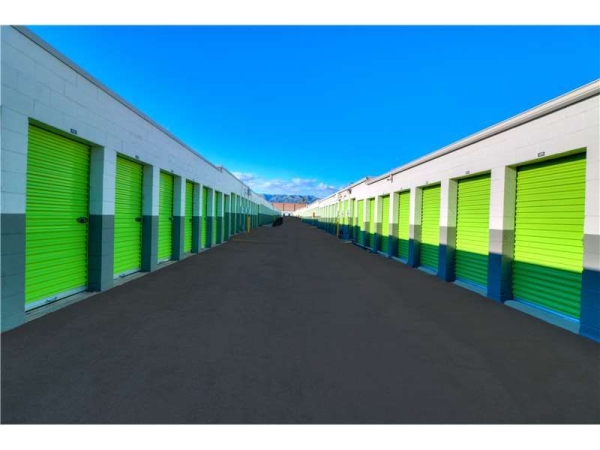 Facility photo: //images.sparefoot.com/medium/229001699433337a866.jpg