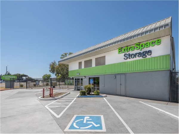 Storage Units at Extra Space Storage - 0253 - Sacramento - Florin Rd - 1353 Florin Road