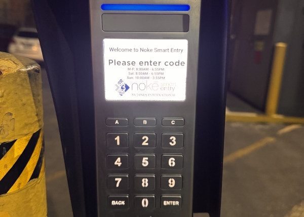 Facility photo: //images.sparefoot.com/medium/229012699432c5949b1.jpg