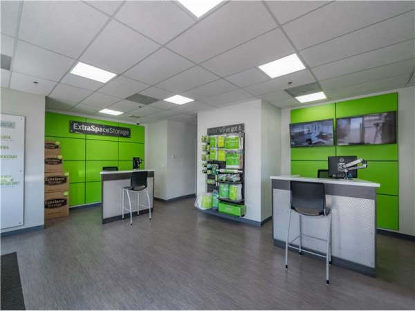 Storage Units at Extra Space Storage - 0728 - Chicago - West Addison - 4400 West Addison Street