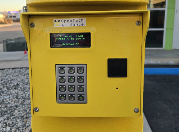 Facility photo: //images.sparefoot.com/medium/22907469943375b7714.jpg