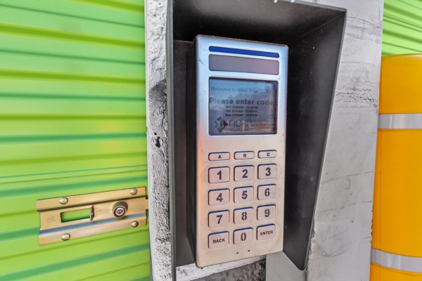 Facility photo: //images.sparefoot.com/medium/229102699433aed406f.jpg