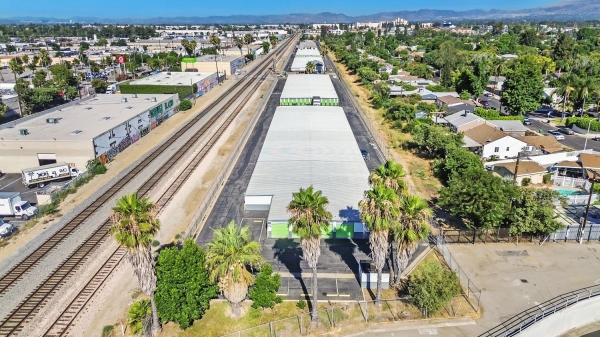 Facility photo: //images.sparefoot.com/medium/229102699433b2cb5e3.jpg