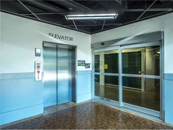 Storage Units at Extra Space Storage - 1701 - Marietta - West Oak Pkwy - 1897 West Oak Parkway