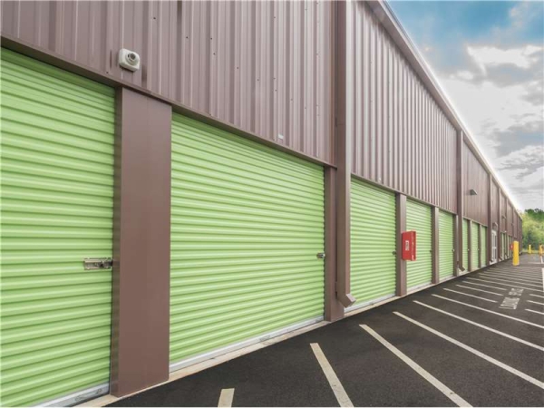 Storage Units at Extra Space Storage - 8618 - Charlotte - Singh Dr - 5801 West W.T.Harris Boulevard