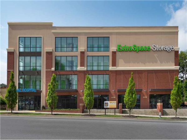 Storage Units at Extra Space Storage - 8727 - Atlanta - Lindbergh Dr - 1085 Lindbergh Drive Northeast