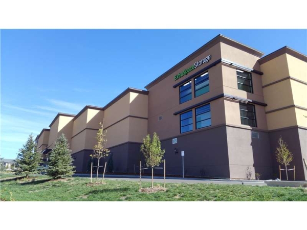 Storage Units at Extra Space Storage - 1851 - Aurora - Crestline Dr - 14500 East Crestline Drive