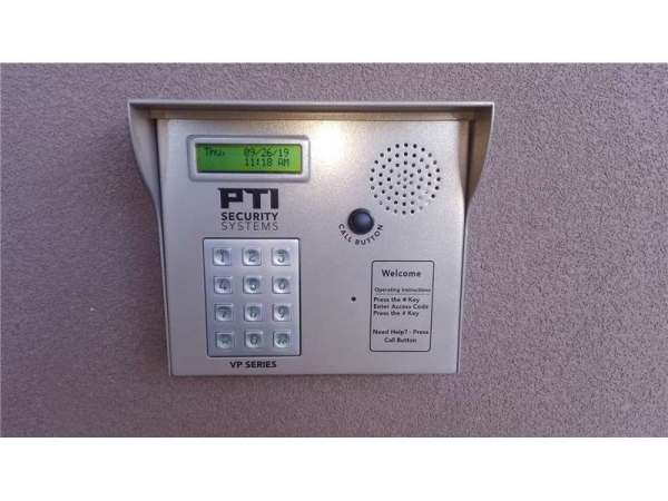 Storage Units at Extra Space Storage - 1851 - Aurora - Crestline Dr - 14500 East Crestline Drive