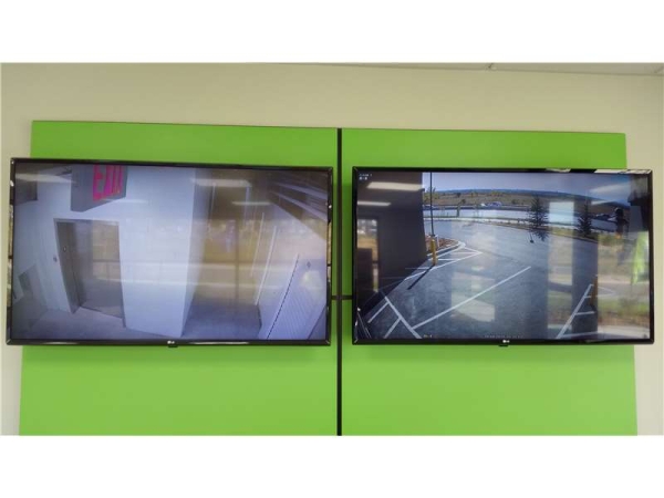 Storage Units at Extra Space Storage - 1851 - Aurora - Crestline Dr - 14500 East Crestline Drive