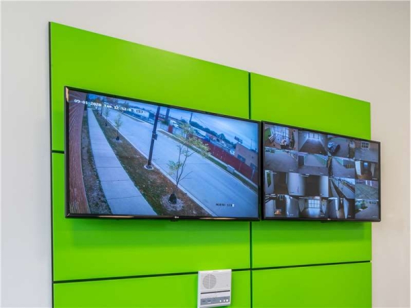 Storage Units at Extra Space Storage - 7045 - Chicago - W 85th St - 57 West 85th Street