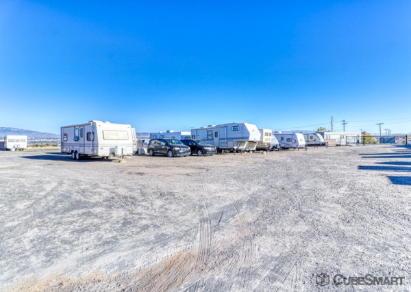 Facility photo: //images.sparefoot.com/medium/22951768ca70971a23a.jpg