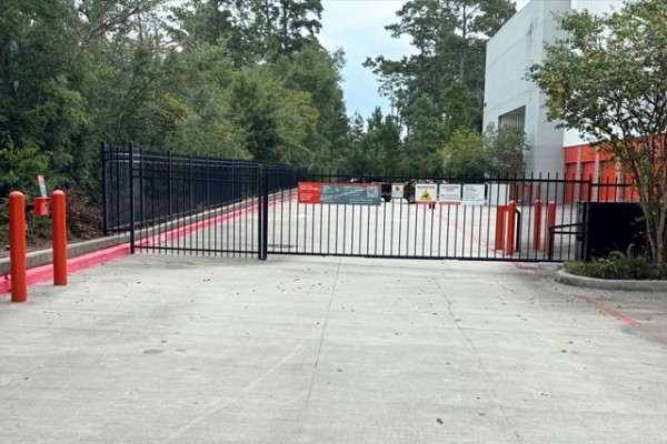 Storage Units at Public Storage - The Woodlands - 32010 FM 2978 Rd - 32010 FM 2978 Rd